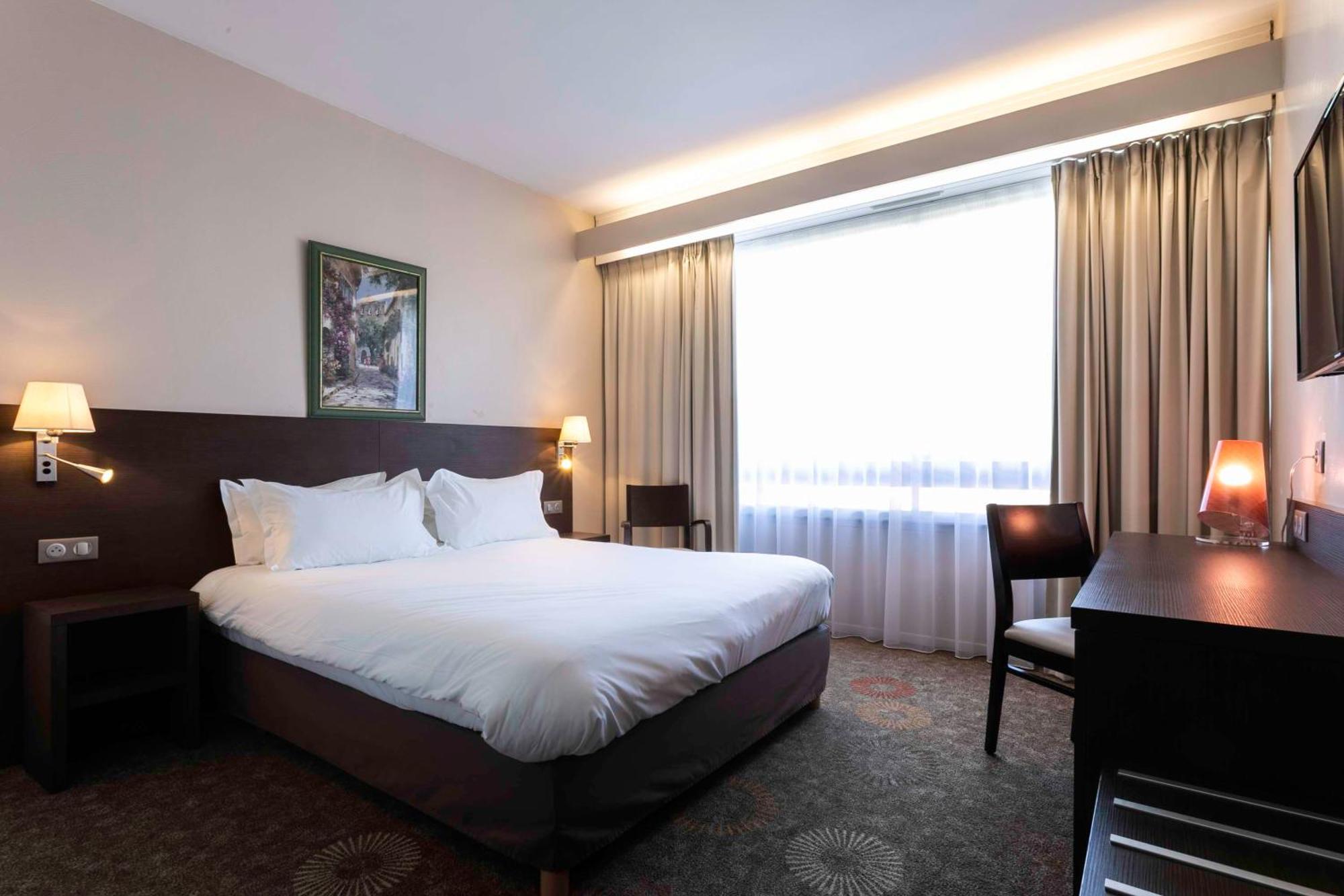 Western Sévan Parc Hotel Pertuis